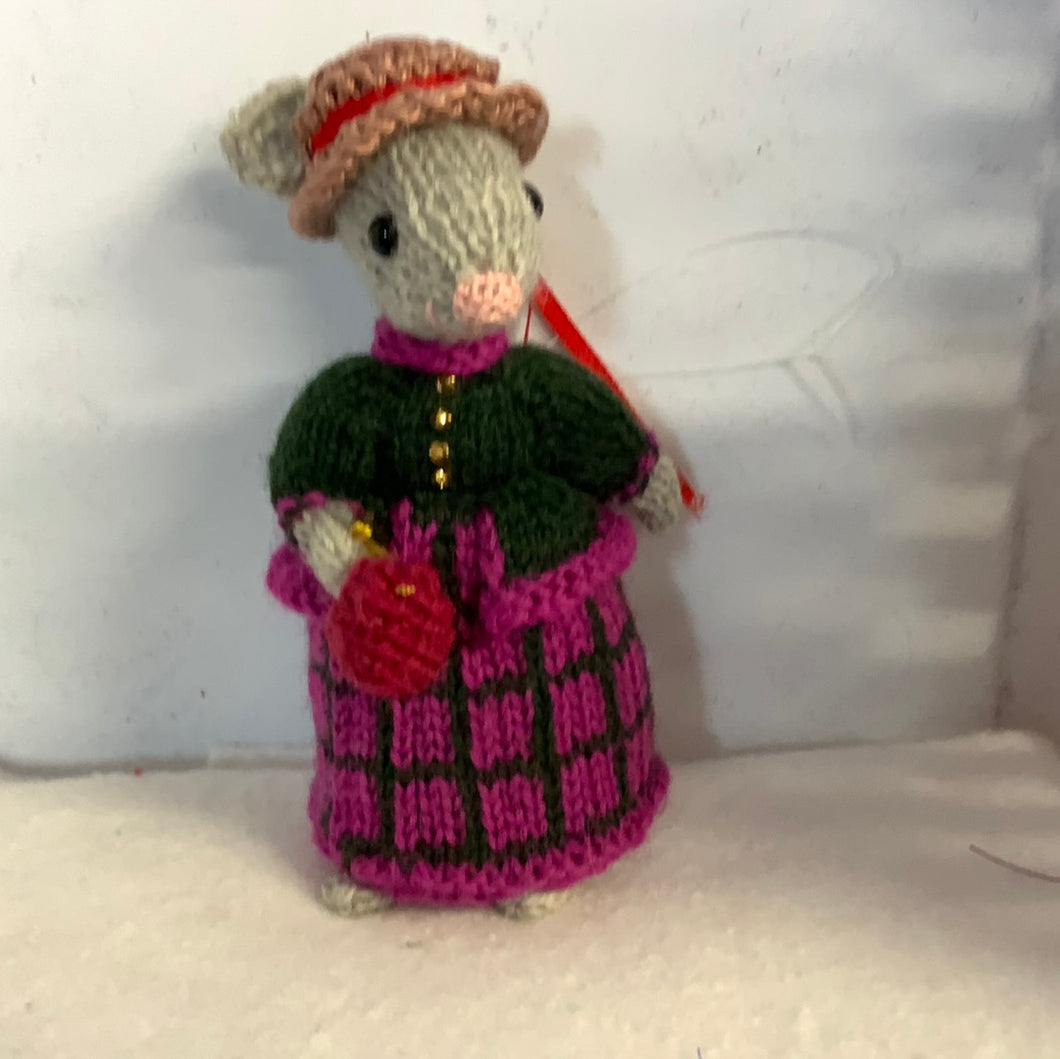 Knitted mouse