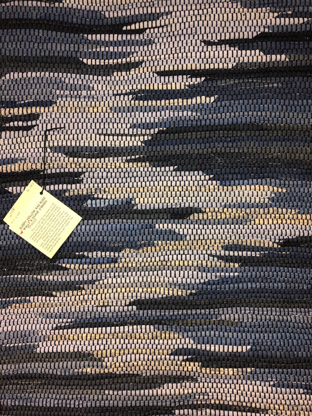 Denim rag rug, with wave design 25” x 37.5”